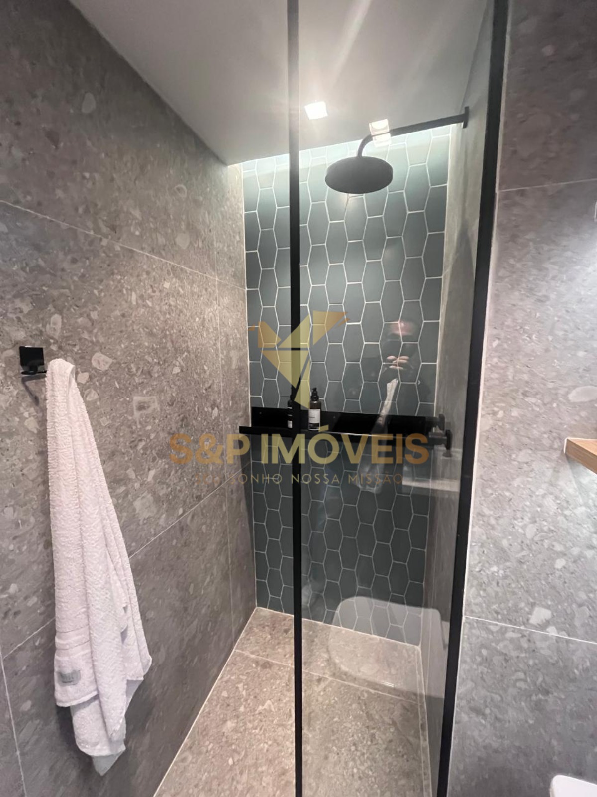 Apartamento à venda com 2 quartos, 45m² - Foto 16