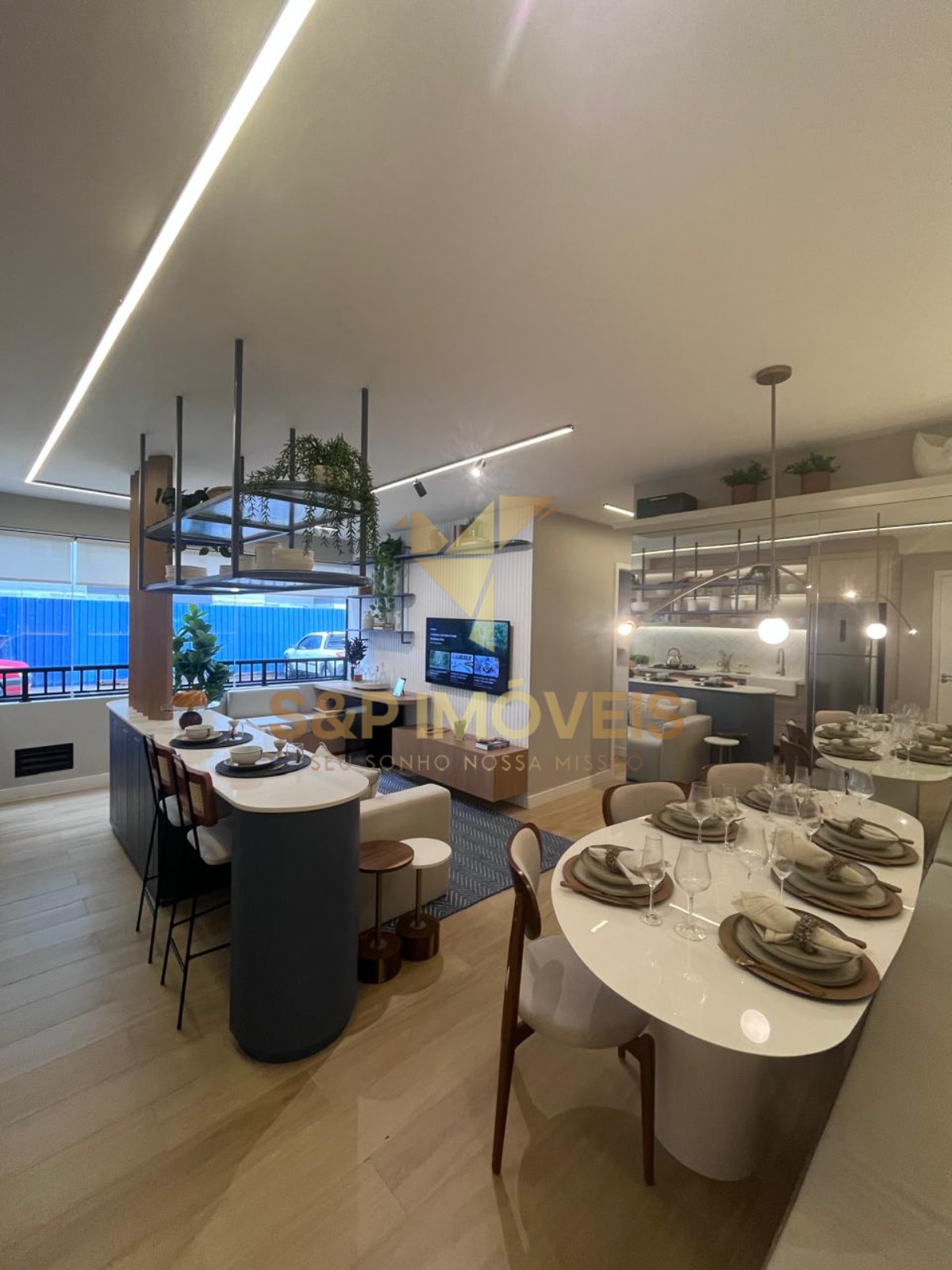Apartamento à venda com 2 quartos, 45m² - Foto 1