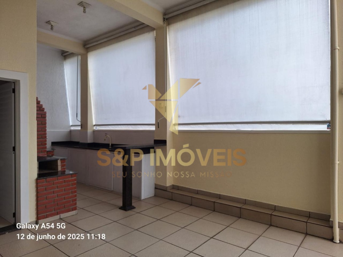 Casa, 3 quartos, 152 m² - Foto 2